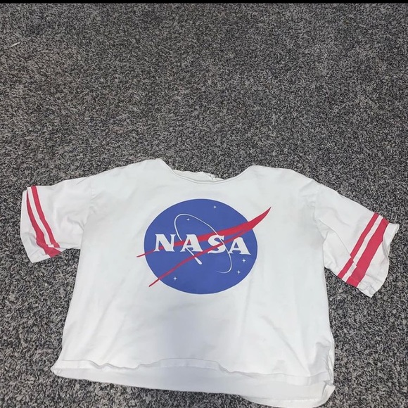 nasa shirt from urban planet - Picture 1 of 2